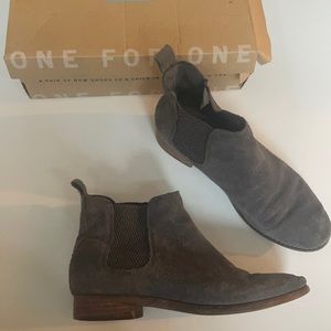TOMS Grey Suede Chelsea Boot